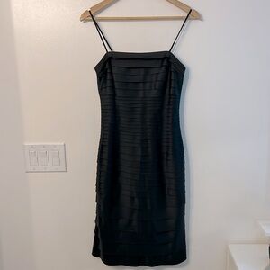 JS COLLECTIONS Black Tiered Semi-formal Cocktail Sheath Dress